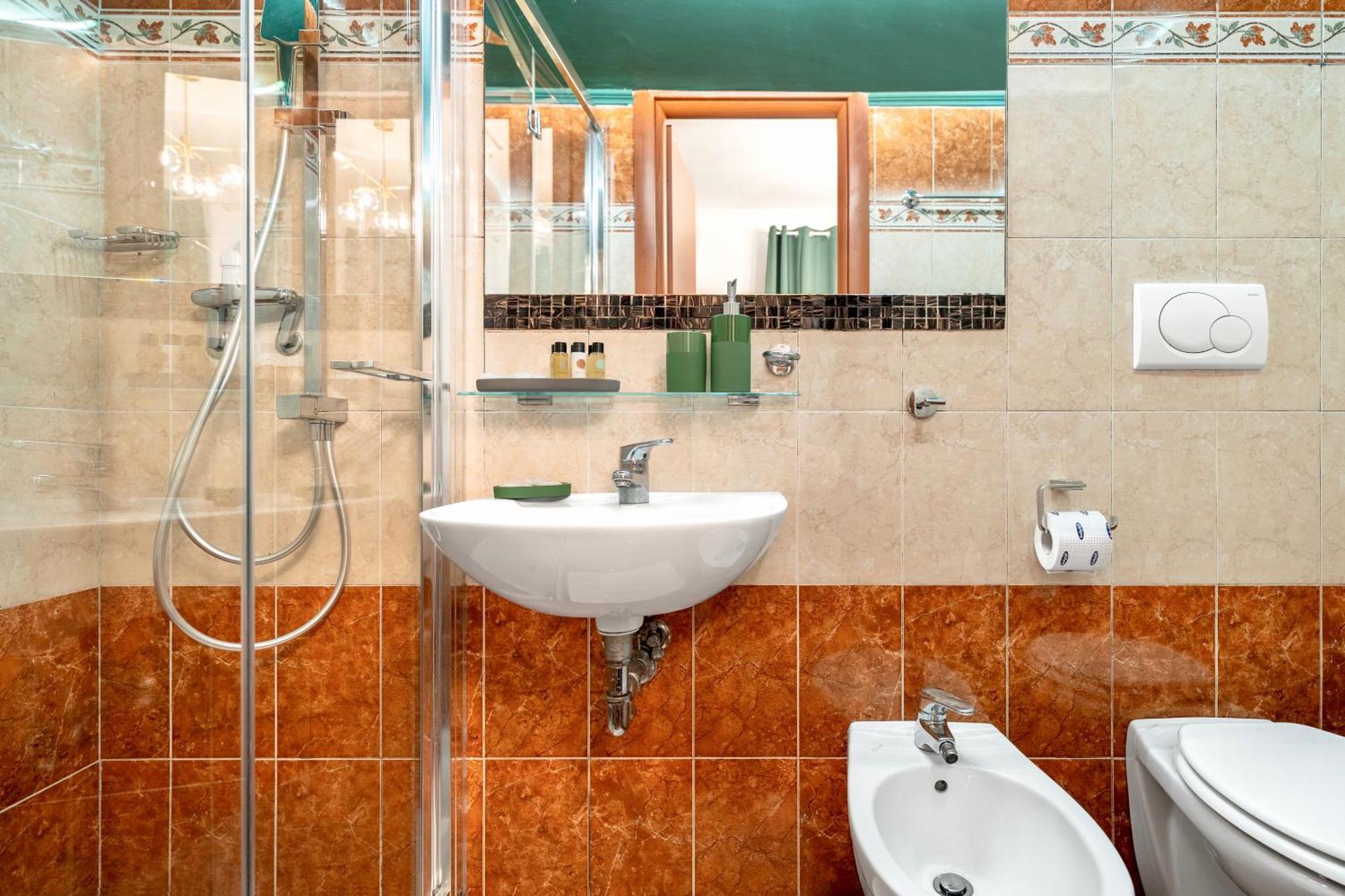 Colosseo Relais Rome Bagian luar foto